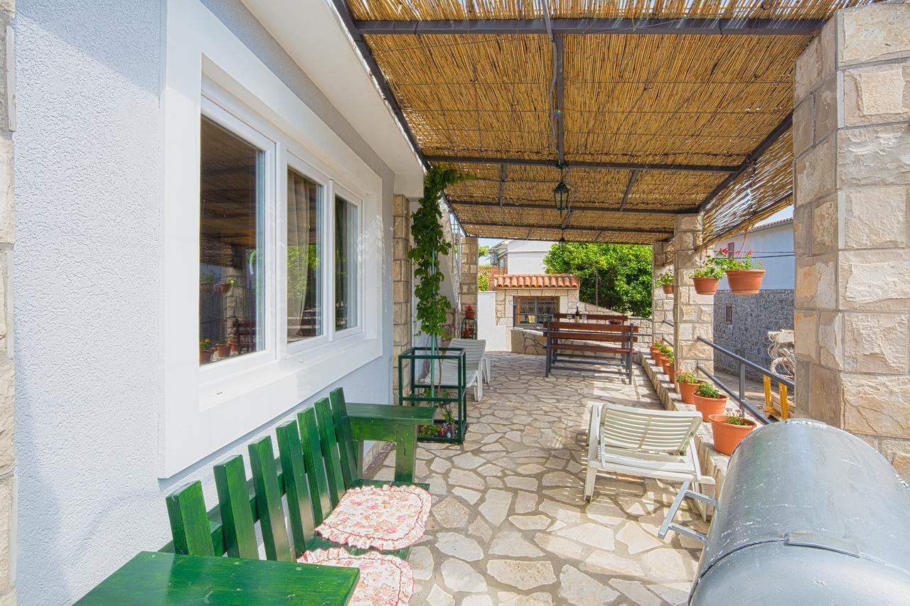 Krimovica Apartman Kunjic מראה חיצוני תמונה